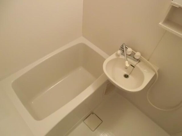 メゾンパティオB棟の物件内観写真